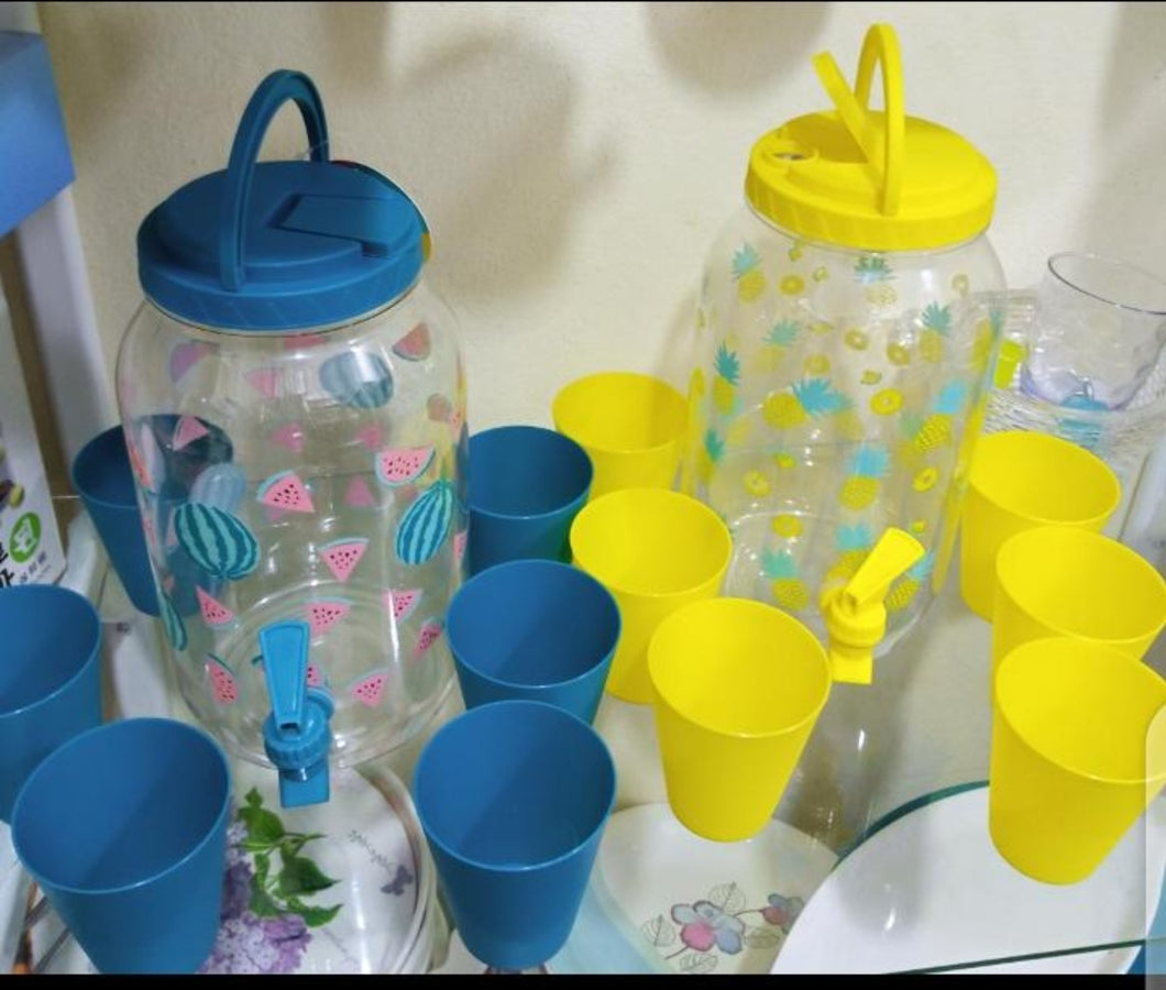 Distributeur de boisson en plastique avec gobelets et robinet 3 L –  Coumzodefar